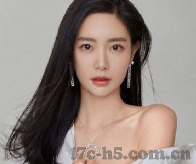 麻豆传媒bella-麻豆传媒Bella的演艺旅程，蜕变与蜕美